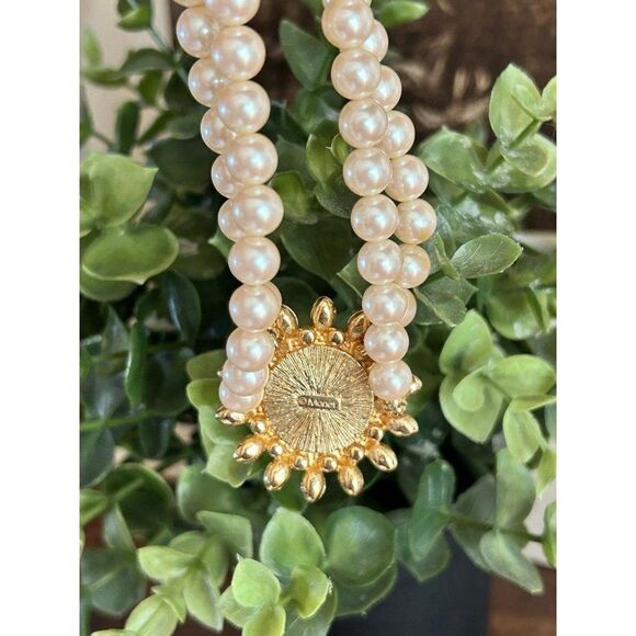 Money Double Strand Pearl Necklace - Picture 7 of 10